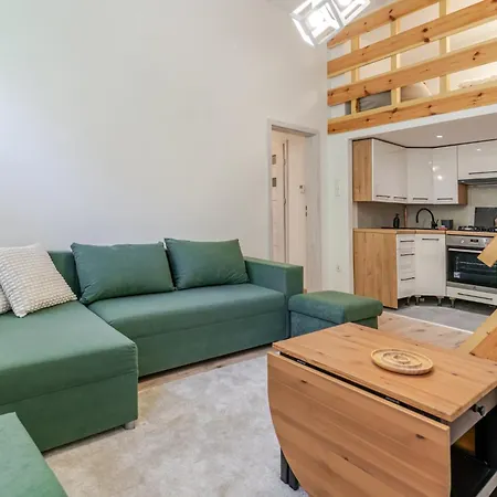 Апартаменты With Mezzanine By Bookinghost